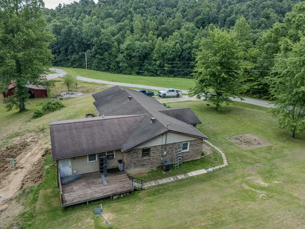 250 Conn Road Morehead KY 40351