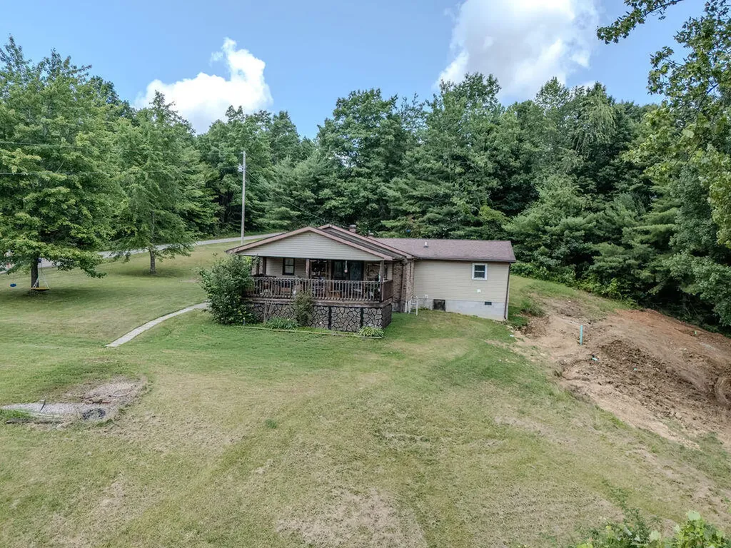250 Conn Road Morehead KY 40351