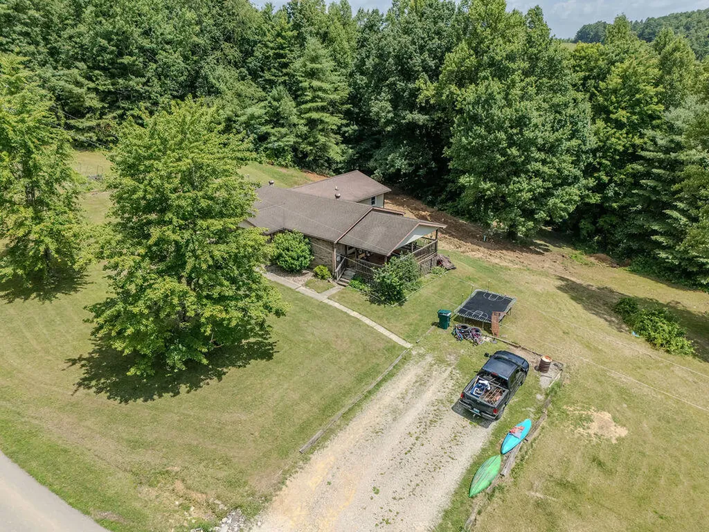 250 Conn Road Morehead KY 40351