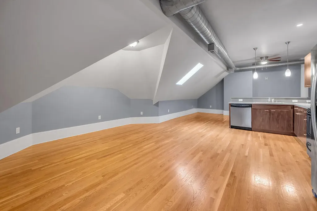 275 S Limestone Lexington KY 40508
