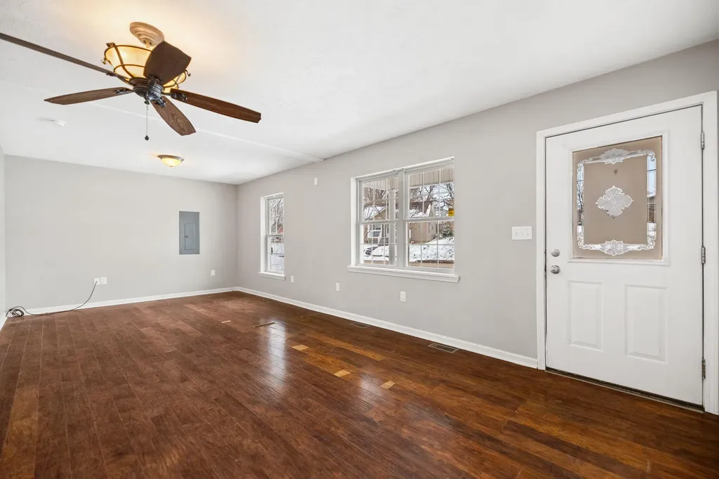 211 Willow Street Mt Sterling KY 40353