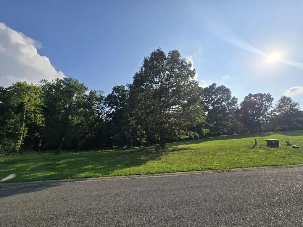 Lot 35 Bent Creek Drive Benton KY 42025