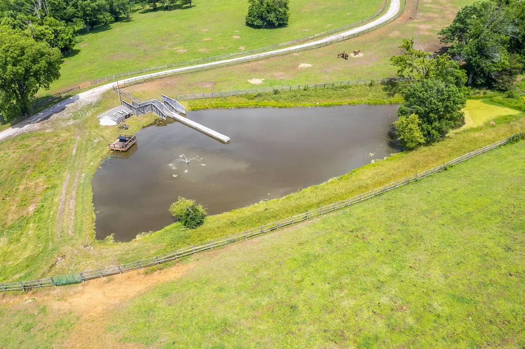493 Levy Road Paris KY 40361