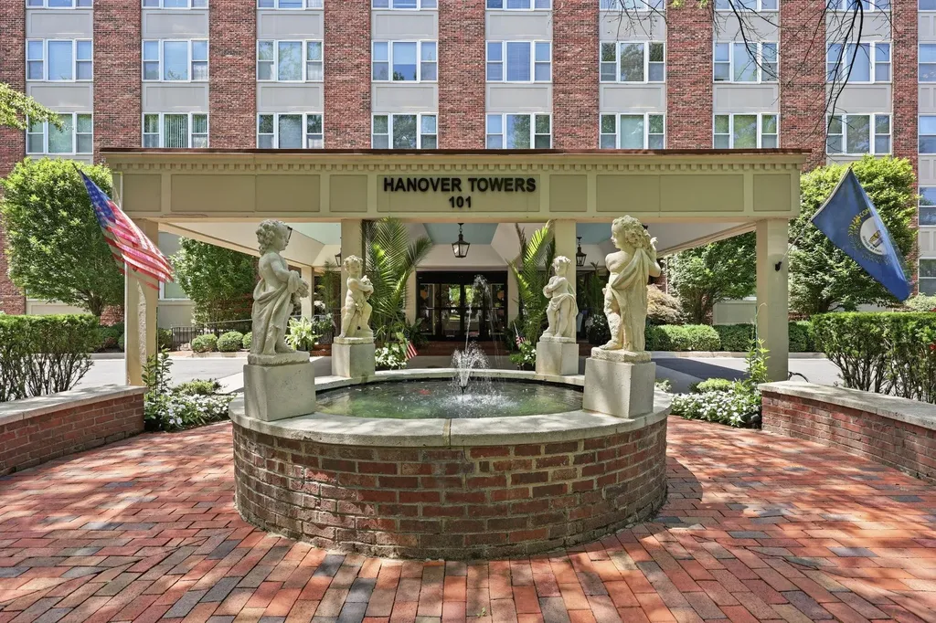 101 S Hanover Avenue Lexington KY 40502
