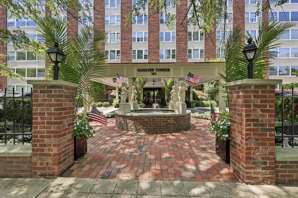 101 S Hanover Avenue Lexington KY 40502
