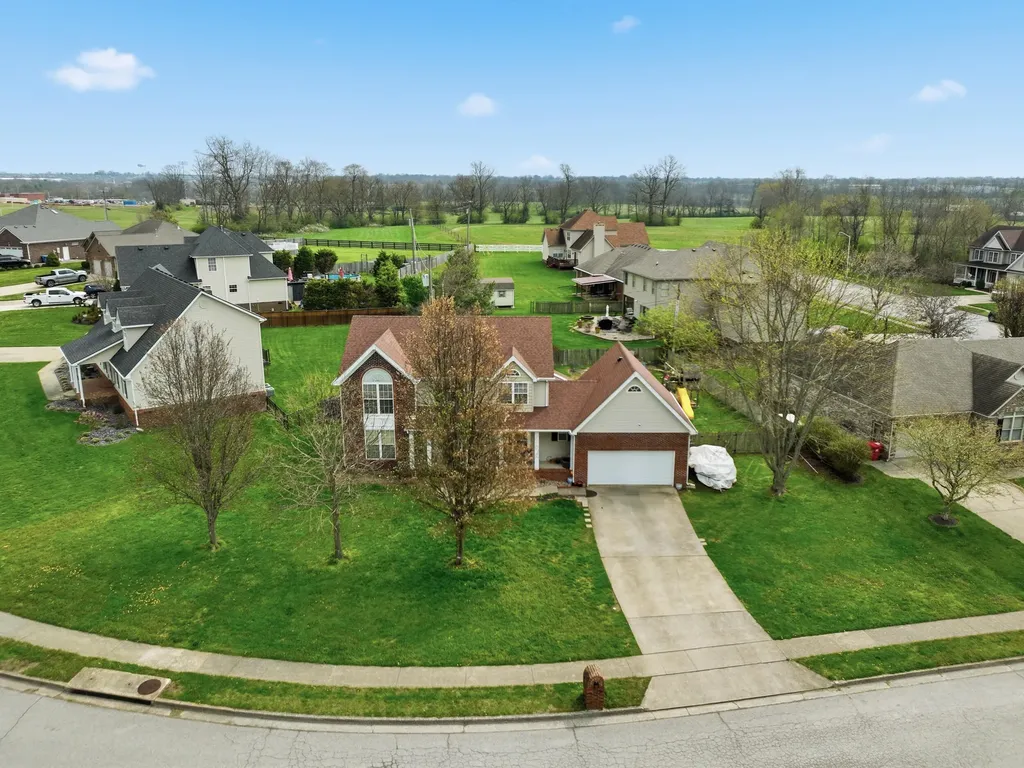 300 Juniper Drive Nicholasville KY 40356
