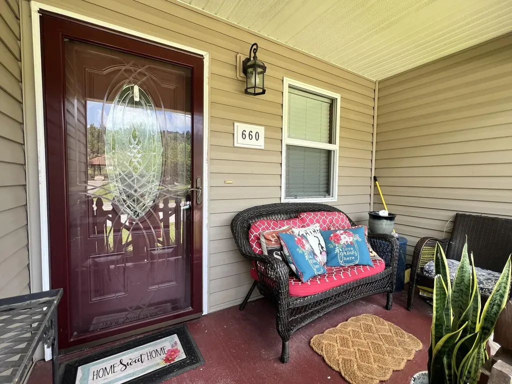 660 Glenn Avenue West Liberty KY 41472