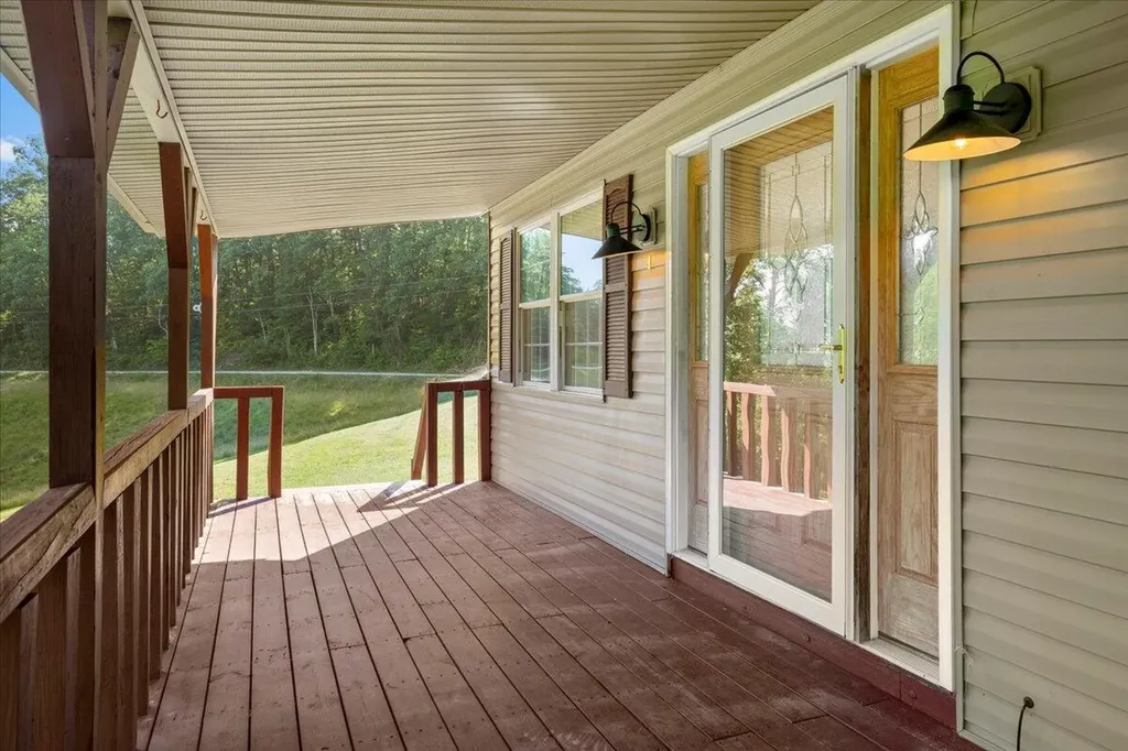 3449 Barkers Branch Road Stanton KY 40380