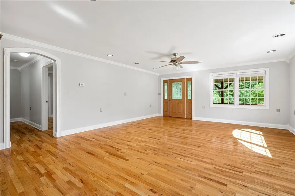 3449 Barkers Branch Road Stanton KY 40380