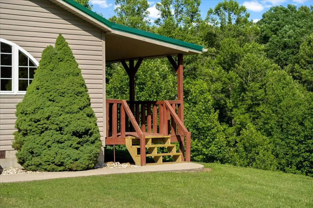 3449 Barkers Branch Road Stanton KY 40380