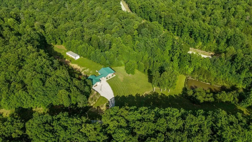 3449 Barkers Branch Road Stanton KY 40380