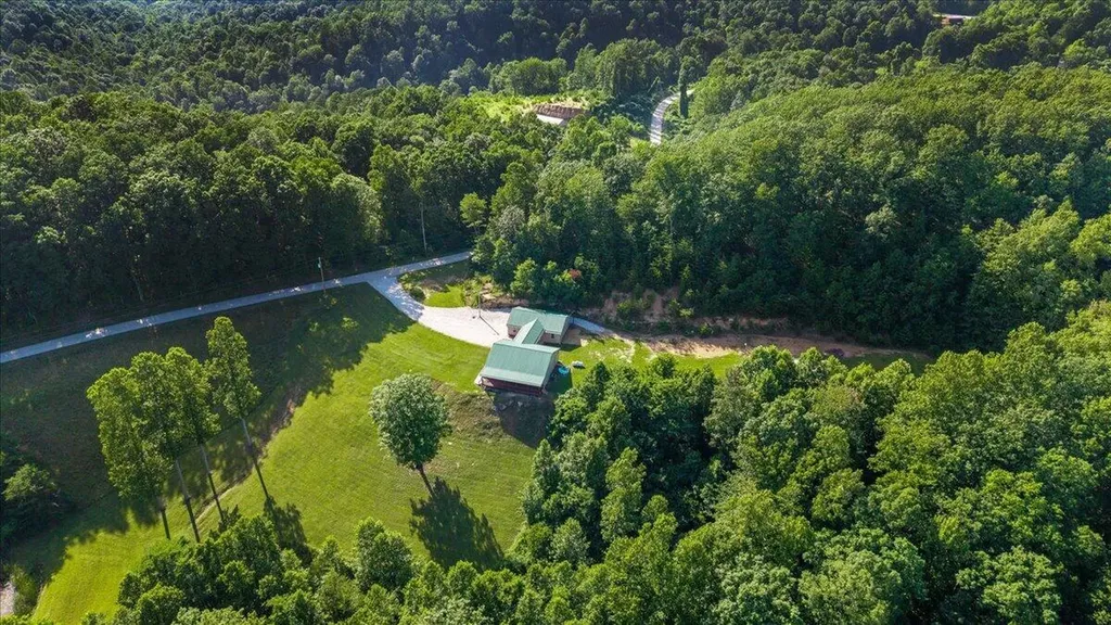 3449 Barkers Branch Road Stanton KY 40380