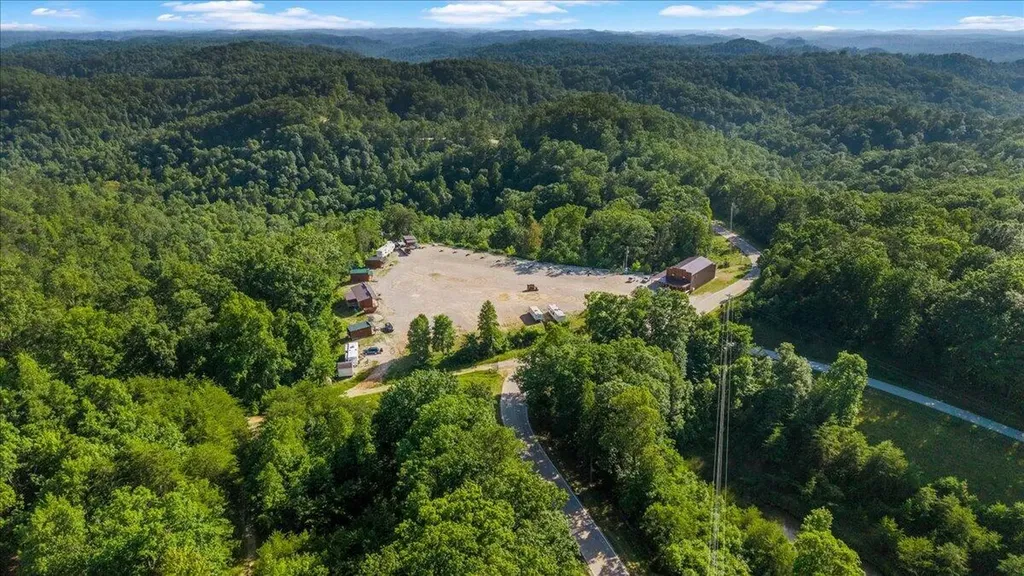 3449 Barkers Branch Road Stanton KY 40380