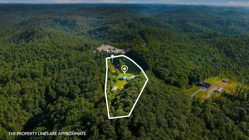 3449 Barkers Branch Road Stanton KY 40380