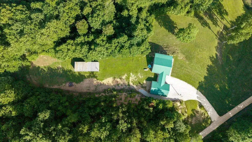 3449 Barkers Branch Road Stanton KY 40380