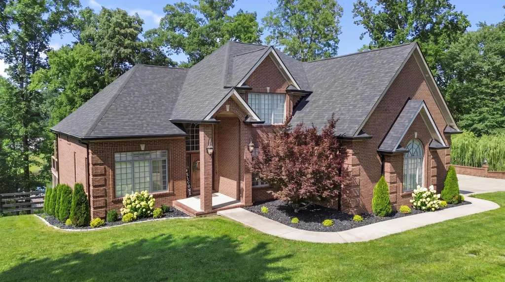 250 Summer Breeze Drive Somerset KY 42503