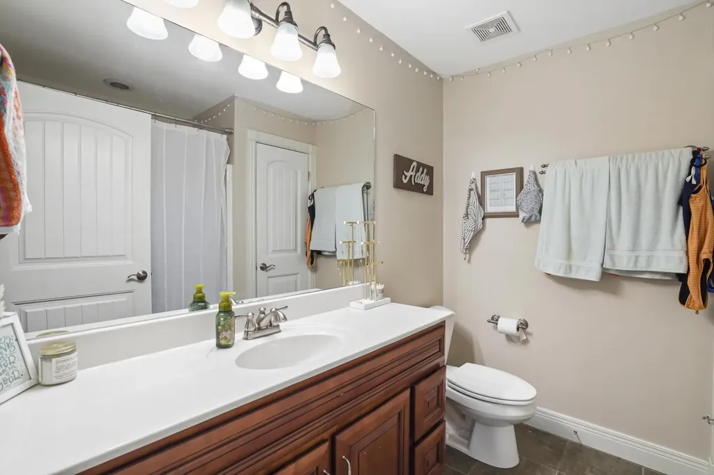 250 Summer Breeze Drive Somerset KY 42503