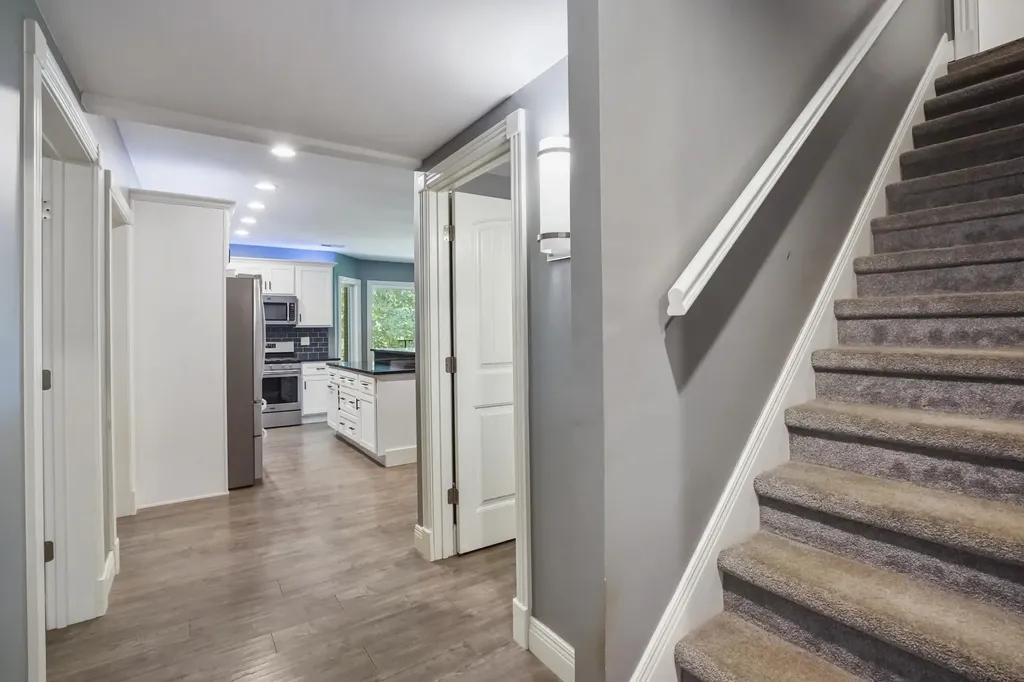 250 Summer Breeze Drive Somerset KY 42503