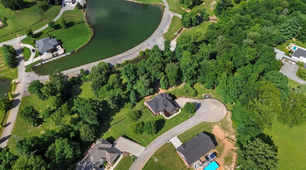 250 Summer Breeze Drive Somerset KY 42503