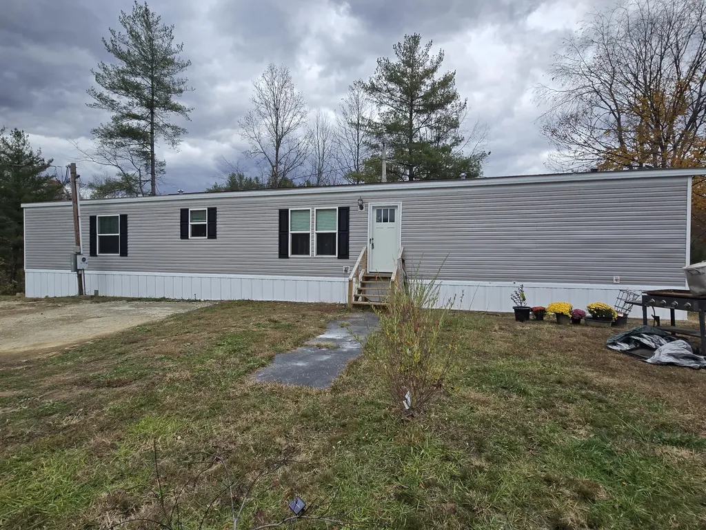 7408 N 11 Highway Girdler KY 40943
