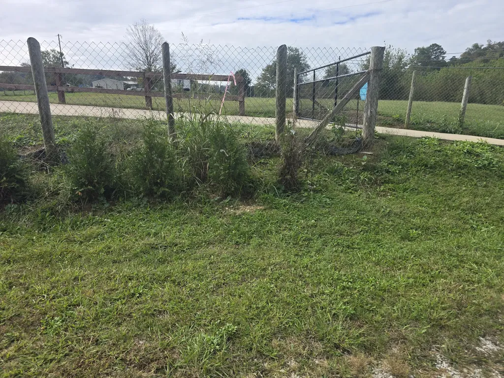 7408 N 11 Highway Girdler KY 40943
