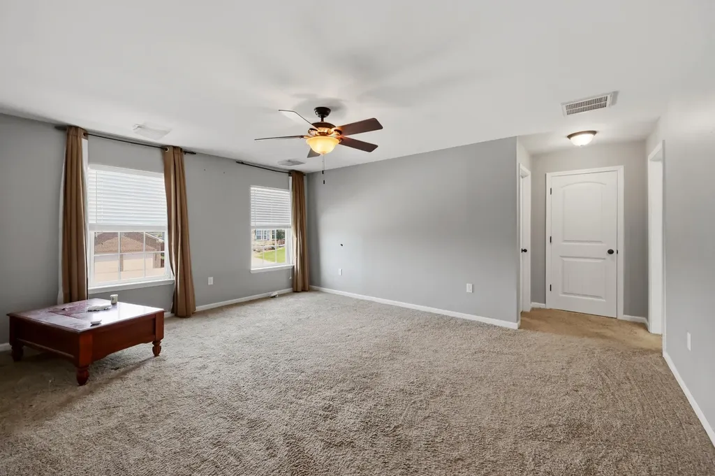 6025 Winning Colors Court Richmond KY 40475