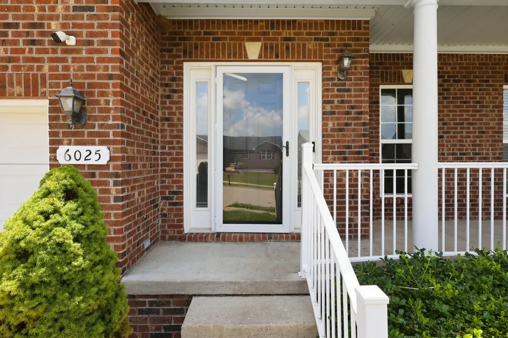 6025 Winning Colors Court Richmond KY 40475