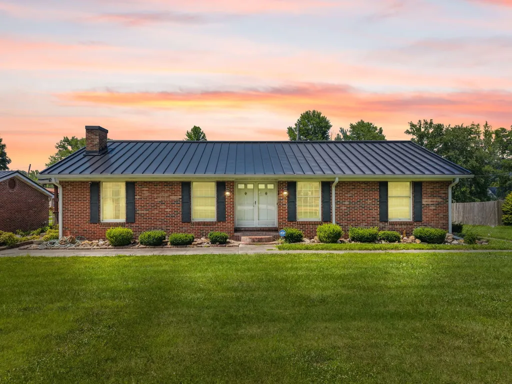 1178 E College Avenue Stanton KY 40380