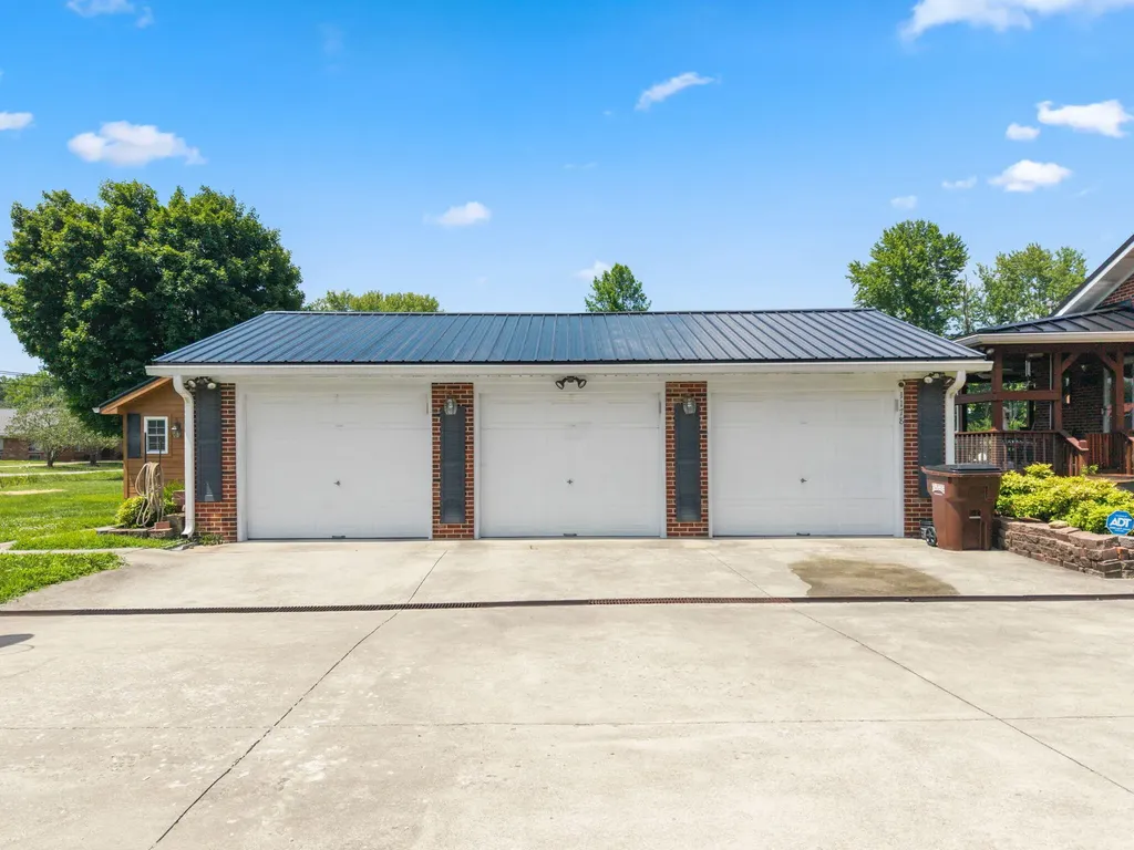 1178 E College Avenue Stanton KY 40380