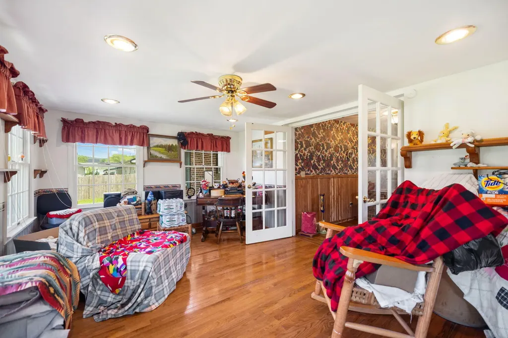 1178 E College Avenue Stanton KY 40380