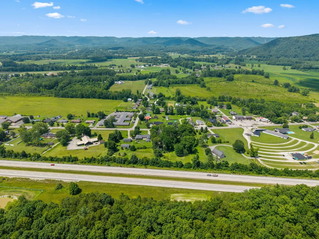 1178 E College Avenue Stanton KY 40380