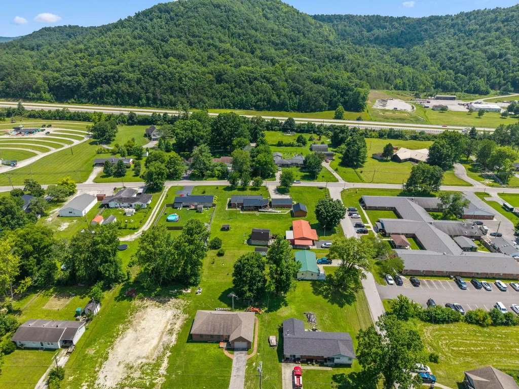 1178 E College Avenue Stanton KY 40380