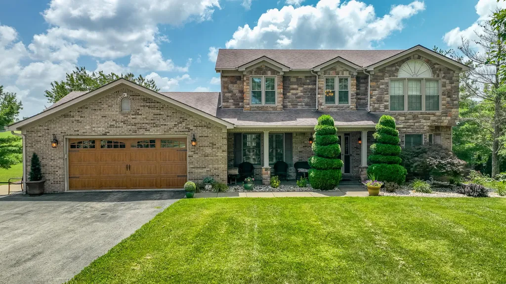 5694 Scaffold Cane Road Mt Vernon KY 40456