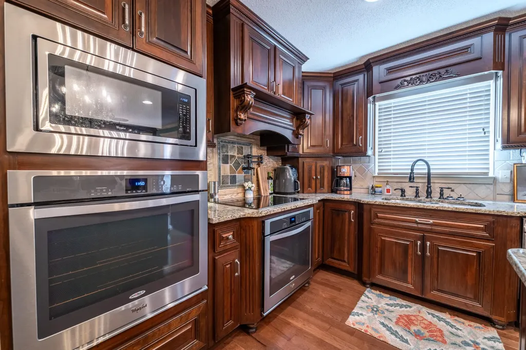 5694 Scaffold Cane Road Mt Vernon KY 40456