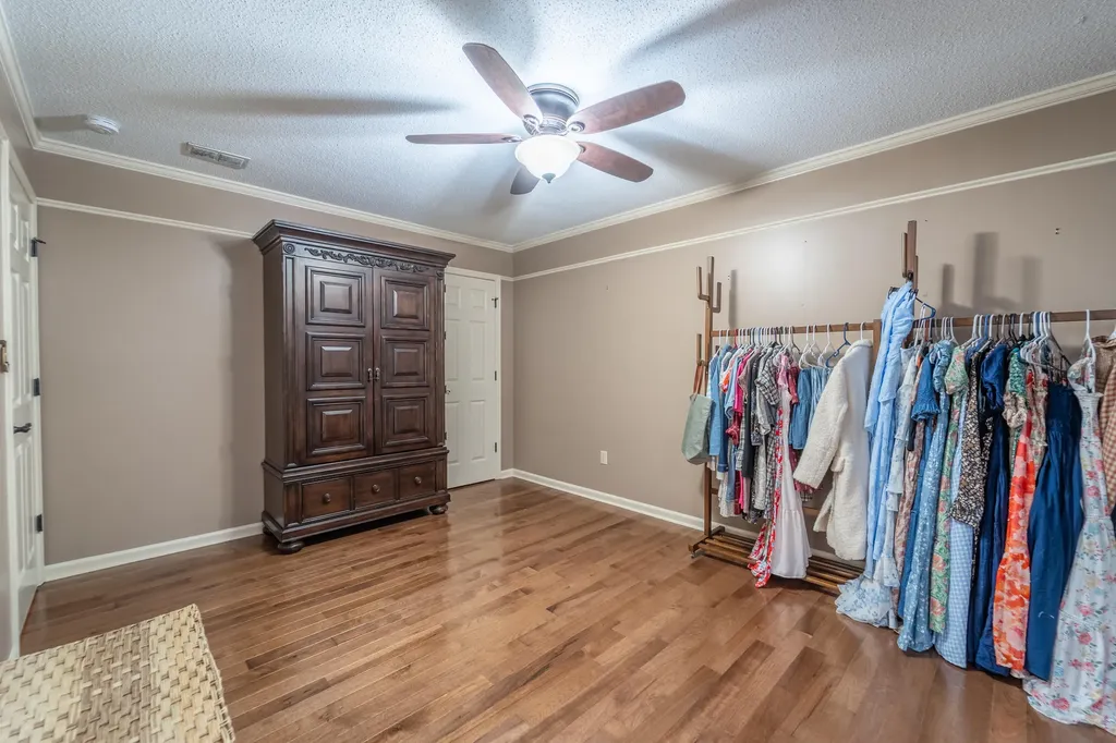 5694 Scaffold Cane Road Mt Vernon KY 40456