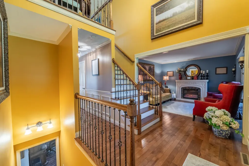 5694 Scaffold Cane Road Mt Vernon KY 40456