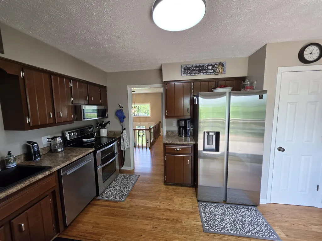 142 Mills Lane Frankfort KY 40601