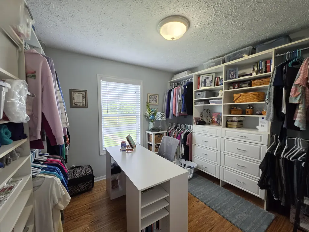 142 Mills Lane Frankfort KY 40601