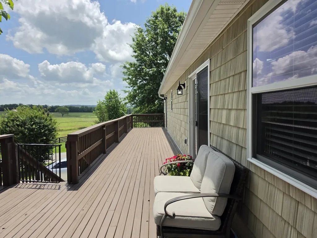 142 Mills Lane Frankfort KY 40601