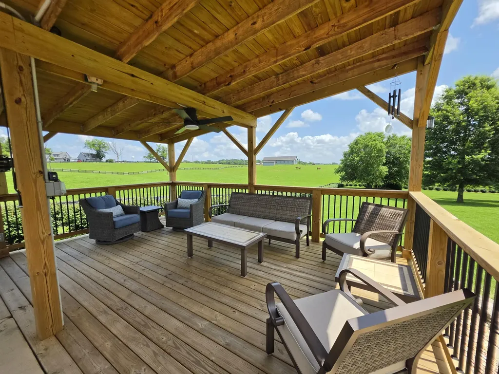 142 Mills Lane Frankfort KY 40601