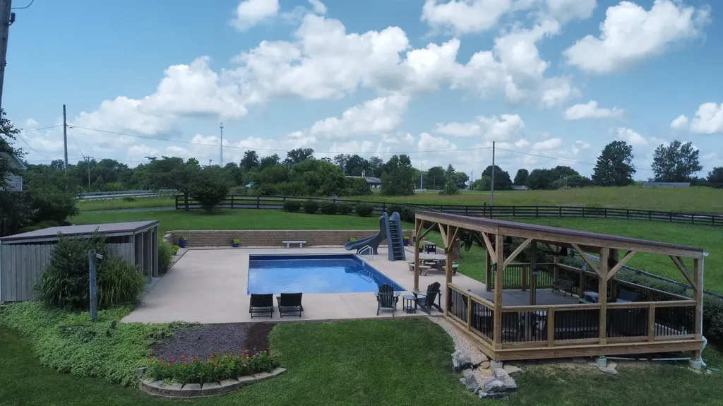 142 Mills Lane Frankfort KY 40601