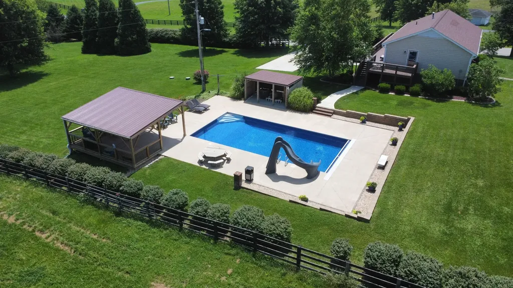 142 Mills Lane Frankfort KY 40601