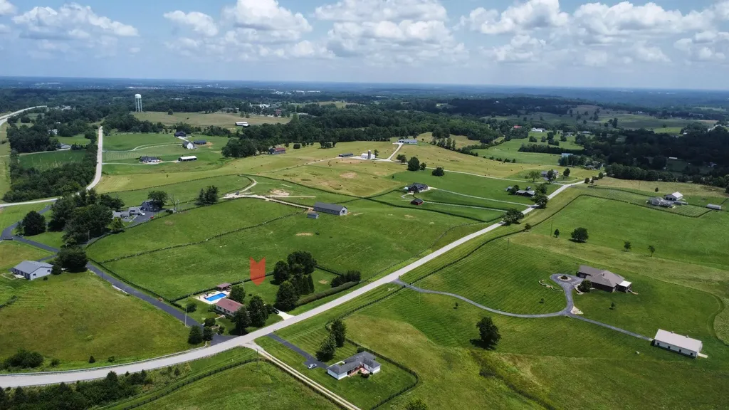 142 Mills Lane Frankfort KY 40601