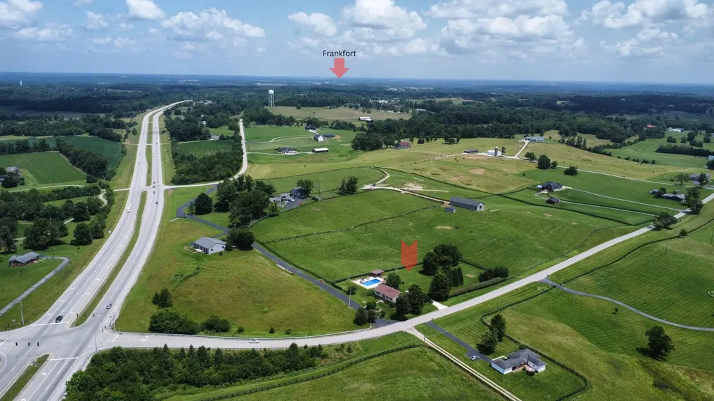 142 Mills Lane Frankfort KY 40601
