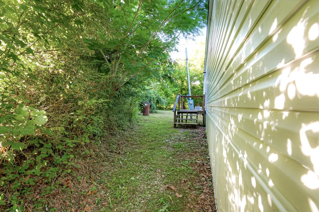 7 Alvie Buell Road Pineville KY 40977