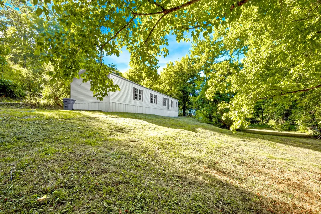 7 Alvie Buell Road Pineville KY 40977