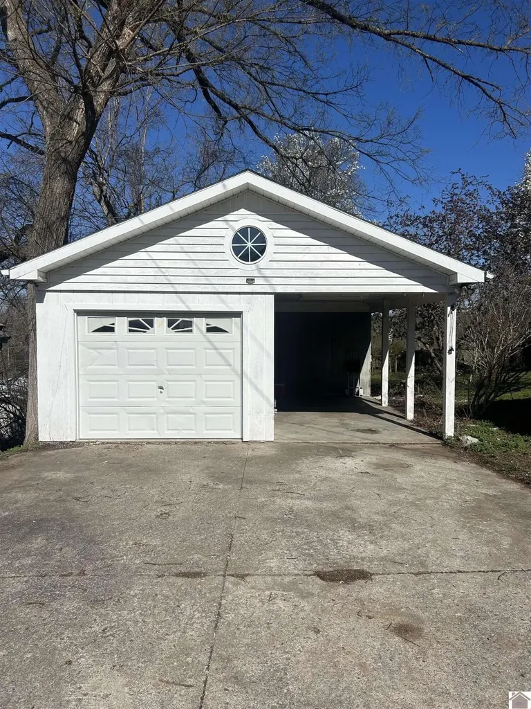 85 Main Street Cadiz KY 42211
