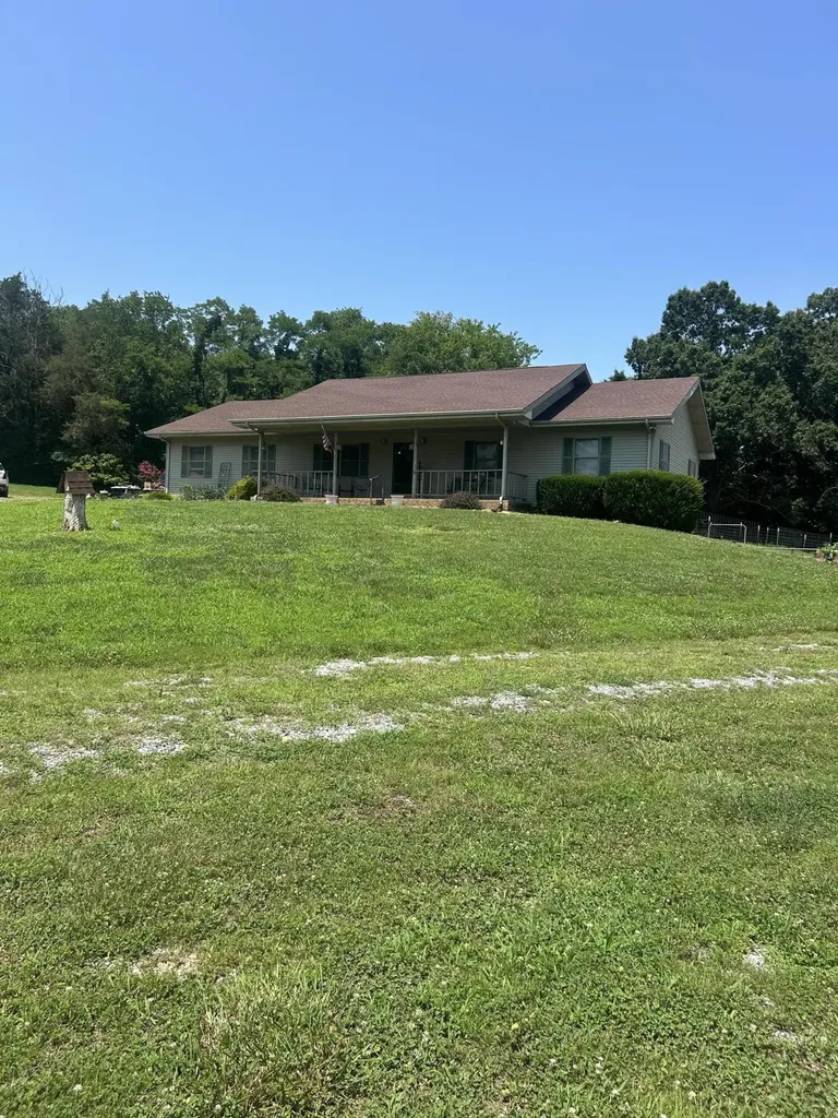 1024 Will Jackson Road Cadiz KY 42211