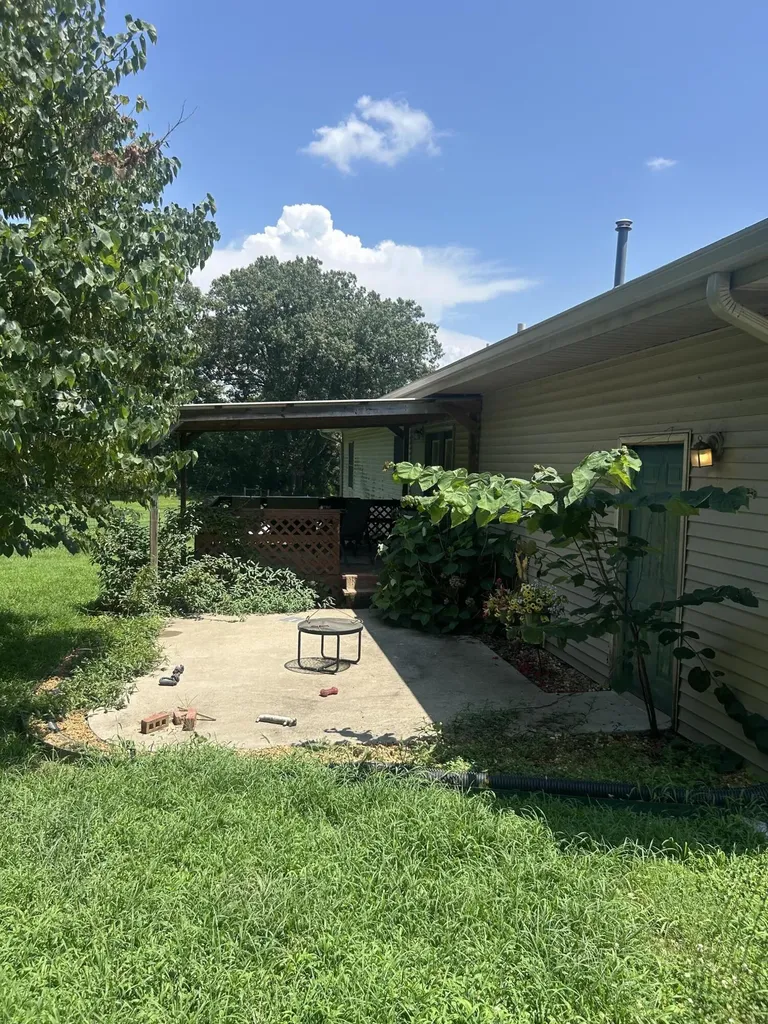 1024 Will Jackson Road Cadiz KY 42211