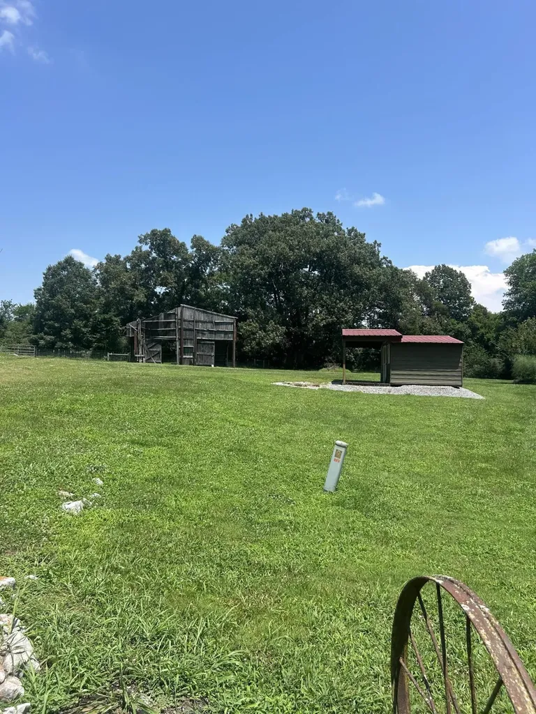 1024 Will Jackson Road Cadiz KY 42211